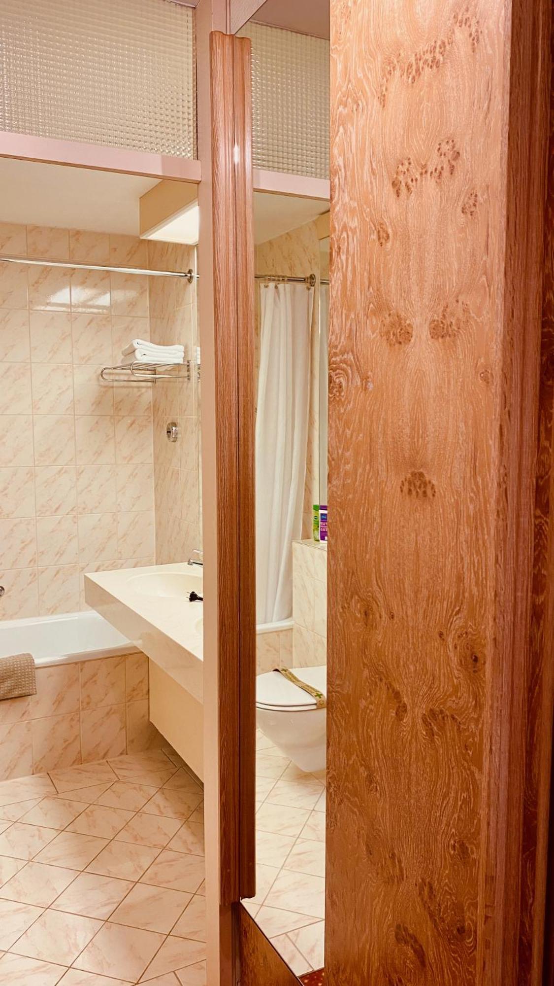 G&P Housing Apartments Mit Kueche & Balkon & Highspeed Internet- Comfort Altensteig Luaran gambar